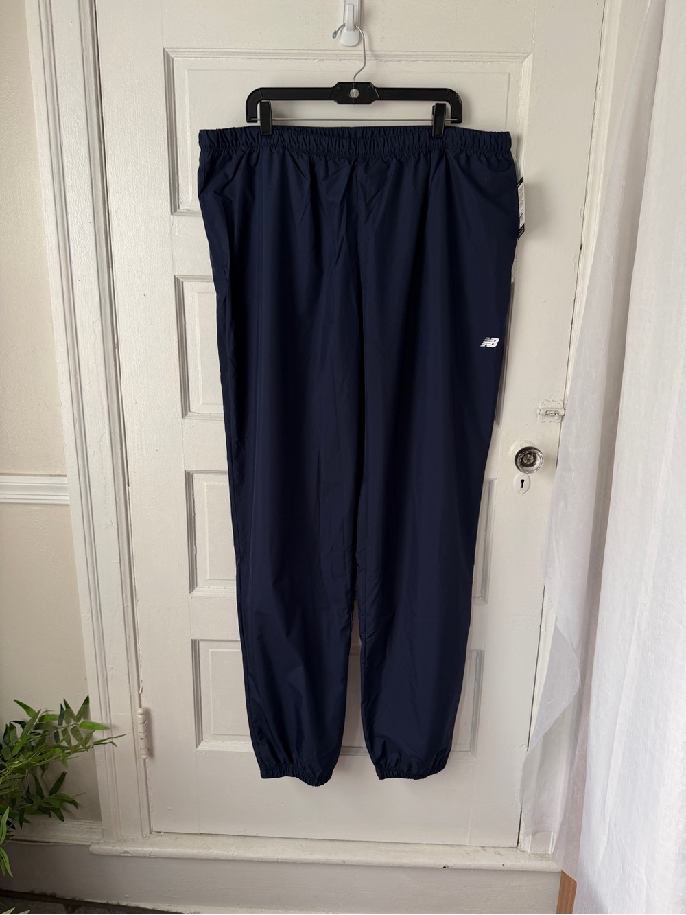 New Balance Navy Mens Essential Jogger Pants Cuffed Elastic Ankle Lined Athletic